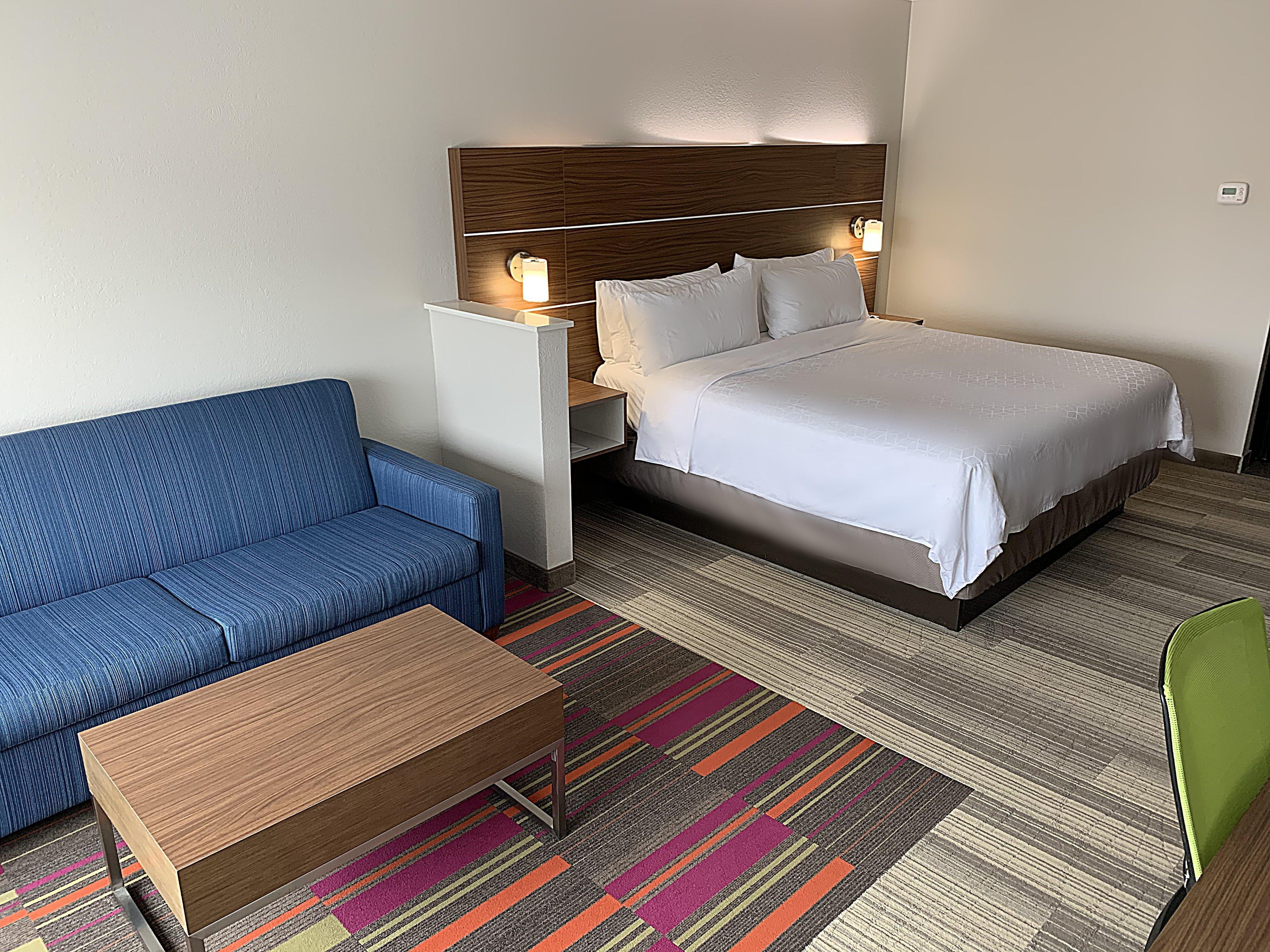 Holiday Inn Express & Suites Moore By Ihg Exterior photo